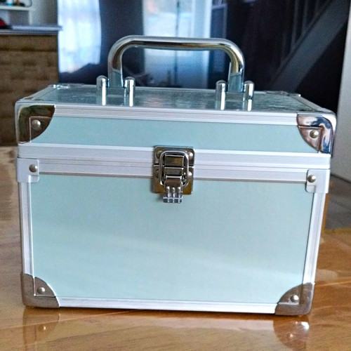 Hard metal vanity case - metal, silver