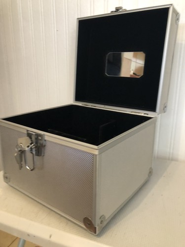Lockable aluminium make - aluminium,