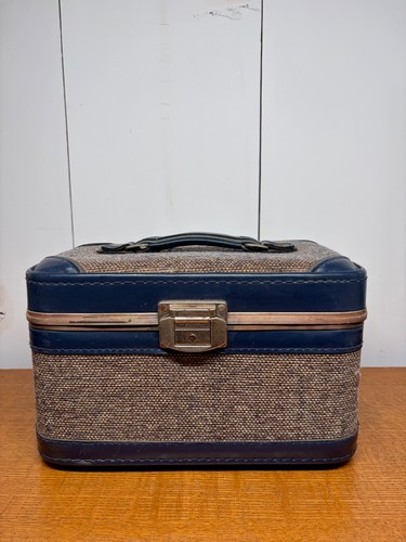 Vintage blue tweed train case - blue,