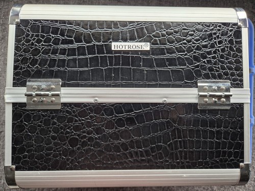 Lockable hard make travel - hard,