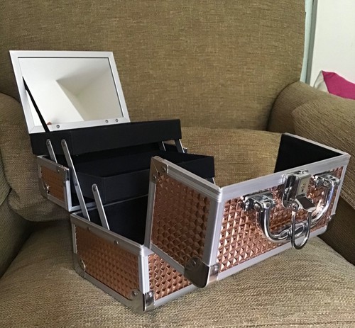 Rose gold makeup - , box